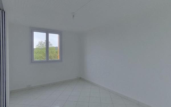 Appartement à louer    3 pièces • 59,30 m2 Domont
