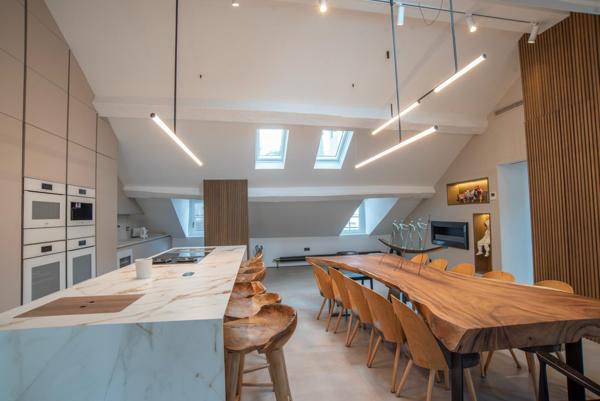 Appartement d'Exception en Duplex 281M2 Toit Terrasse 5CH 4SDE