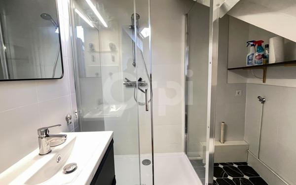 Appartement à vendre    2 pièces • 25,55 m2 Vernouillet