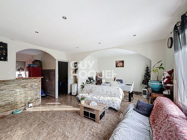 Maison - 5 pièces, 3 chambres - à vendre à Perpignan (66000) quartier Las Cobas