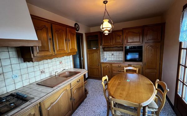 Maison à vendre    3 pièces •  Coulonges-les-Sablons