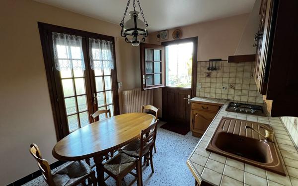 Maison à vendre    3 pièces •  Coulonges-les-Sablons