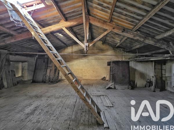Maison à vendre 6 pièces 150 m² Montbron