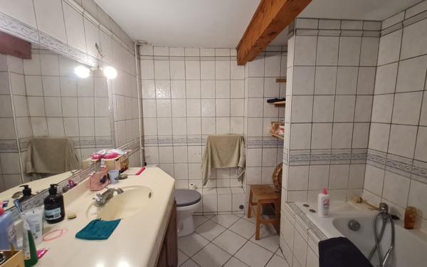 Maison à vendre    3 pièces • 80 m2 Roquemaure