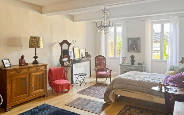 Maison à vendre    6 pièces •  Fleurance