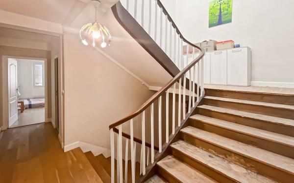 Maison à vendre    6 pièces •  Fleurance