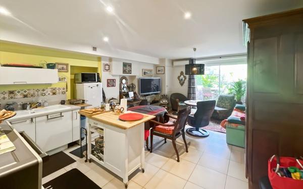 Maison à vendre    6 pièces •  Fleurance