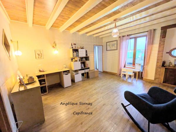 Maison à vendre 8 pièces RYE (39) à 20 MINUTES DE BLETTERANS