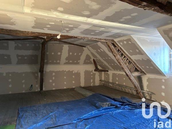 Maison traditionnelle 7 pièces de 195 m² à Troyes (10000)