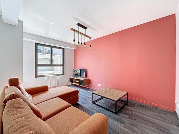 Appartement rénové avec garage au Jardin des Plantes