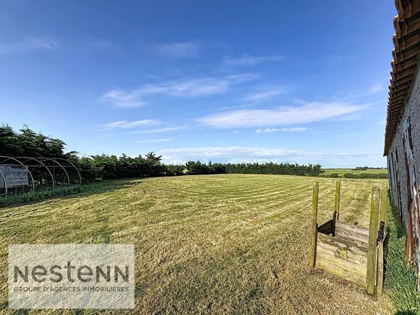 Charmante longère à vendre à Beauvoir-sur-Mer, 5 pièces, grand terrain