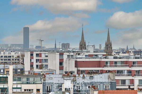 Ensemble de caractère avec balcons en dernier étage