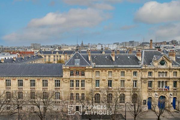 Ensemble de caractère avec balcons en dernier étage