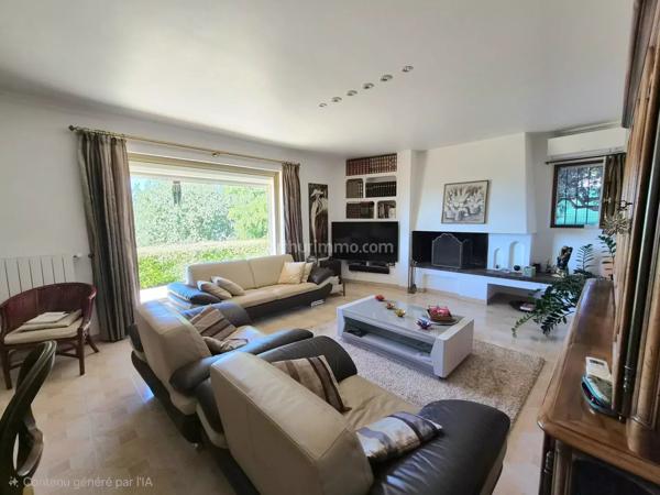 Vente                                                      Maison
                        
                     5 pièces                      140 m2                     à Draguignan