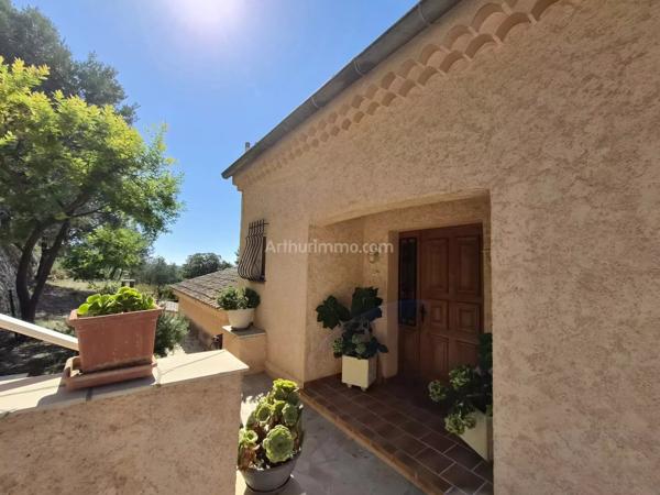 Vente                                                      Maison
                        
                     5 pièces                      140 m2                     à Draguignan