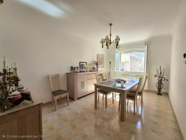 Vente                                                      Maison
                        
                     5 pièces                      140 m2                     à Draguignan