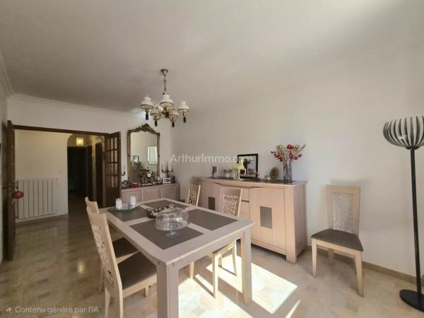 Vente                                                      Maison
                        
                     5 pièces                      140 m2                     à Draguignan