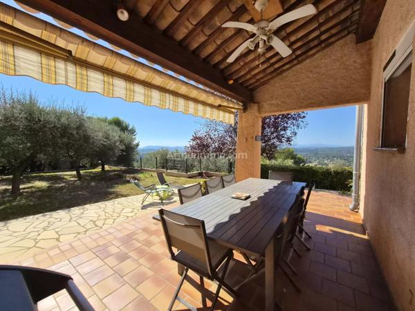 Vente                                                      Maison
                        
                     5 pièces                      140 m2                     à Draguignan