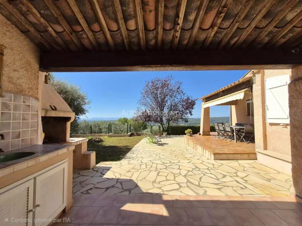 Vente                                                      Maison
                        
                     5 pièces                      140 m2                     à Draguignan