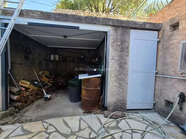 Vente                                                      Maison
                        
                     5 pièces                      140 m2                     à Draguignan
