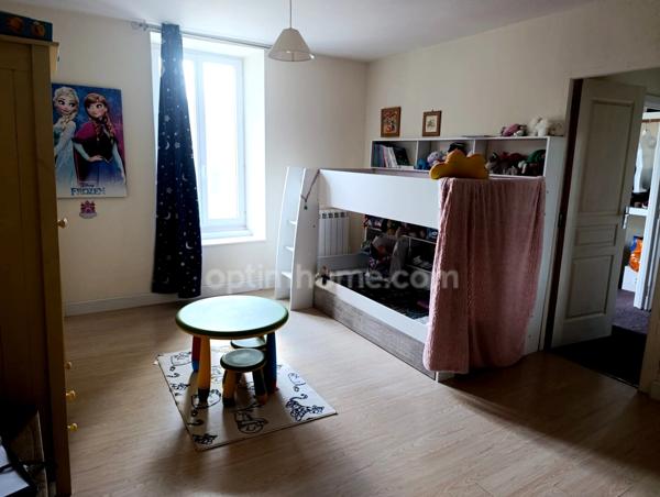 Maison atypique et son studio
