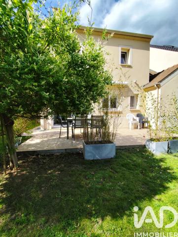Maison à vendre 7 pièces 120 m² Rambouillet