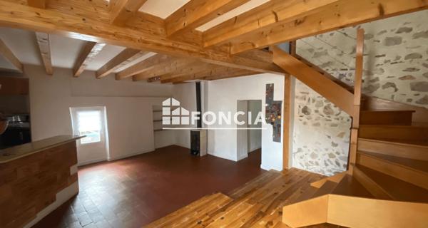Location Maison 5 pièces 92.2 m² - Volx 04130