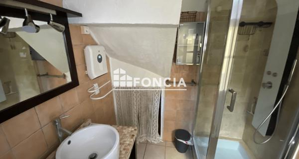 Location Maison 5 pièces 92.2 m² - Volx 04130