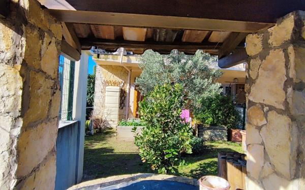 Maison à vendre    3 pièces • 82,48 m2 Marignane