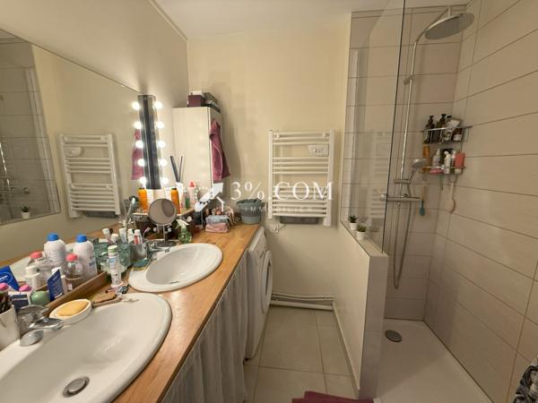 Appartement 4 pièce(s) 2 chambre(s) 62 m²