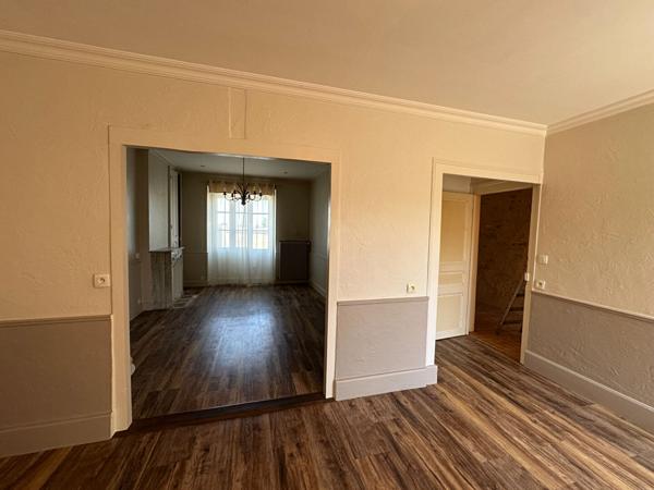 CHATEAUROUX - Maison  3 chambres - garage et jardin