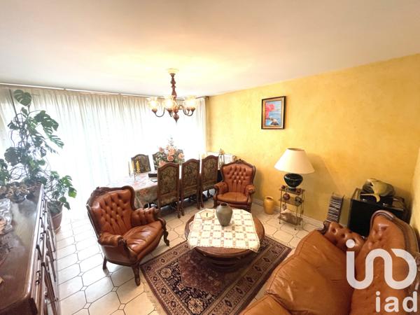 Appartement à vendre 3 pièces 64 m² Évry