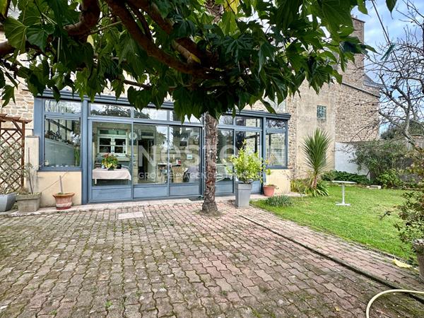 Appartement T3 avec Cellier, centre-bourg de Saint-Ideuc