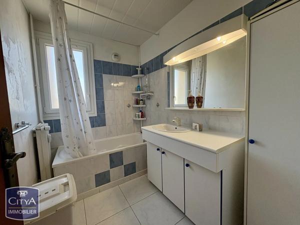 Appartement à vendre 4 pièces 71.45m² Avignon (84000)