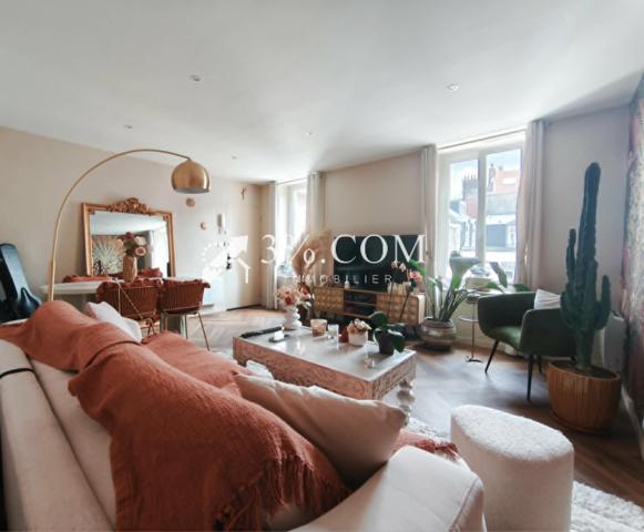 Appartement
                                                                                                                                                                                                                                                                                                                        2 pièce(s)                                                                                                                                                                                                          1 chambre(s)                                                                                                                                                                                                          58  m²