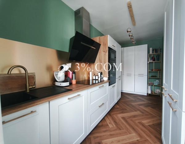Appartement
                                                                                                                                                                                                                                                                                                                        2 pièce(s)                                                                                                                                                                                                          1 chambre(s)                                                                                                                                                                                                          58  m²