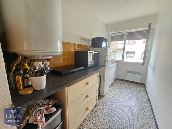 Appartement à louer 1 pièce 29.86m²