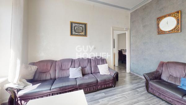 IMMEUBLE VIDE POUR LA VENTE!