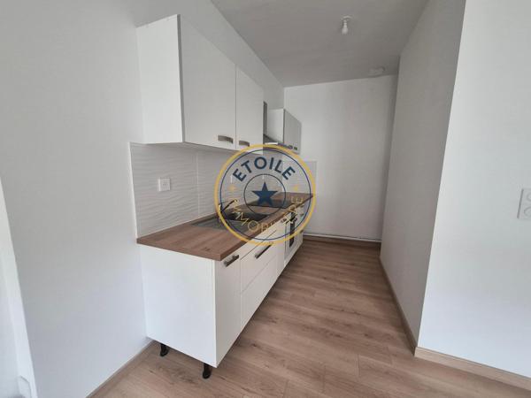 POUANCE - Un appartement avec vie à l'étage traversant ...