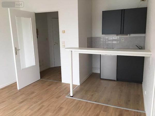 Appartement à louer à Rennes en Ille-et-Vilaine (35000), ref : 003-006   
cleunay