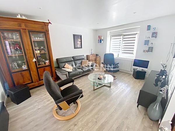 Riec Sur Belon - Maison 5 pièces 120 m² située en hyper centre entièrement rénovée .