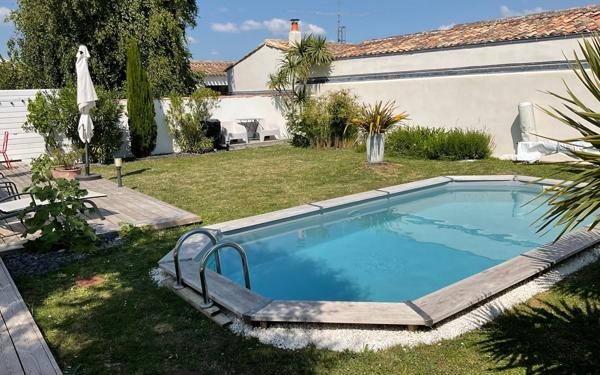 Maison à vendre    4 pièces •  Saint-Martin-de-Ré