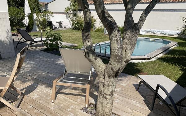 Maison à vendre    4 pièces •  Saint-Martin-de-Ré