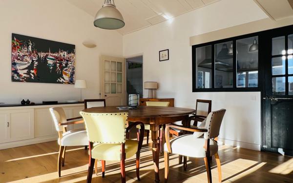 Maison à vendre    4 pièces •  Saint-Martin-de-Ré