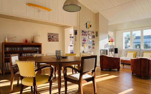 Maison à vendre    4 pièces •  Saint-Martin-de-Ré