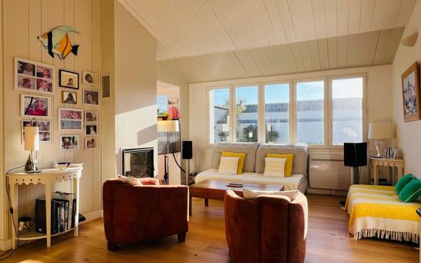 Maison à vendre    4 pièces •  Saint-Martin-de-Ré