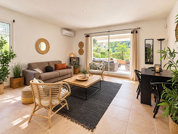 SAINT-BARNABÉ T3 EN REZ-DE-JARDIN AVEC JARDIN 140 M² CALME ABSOLU