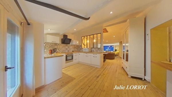 ROUJAN, rénové, 3 Chambres et Garage