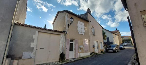 maison de village en centre ville