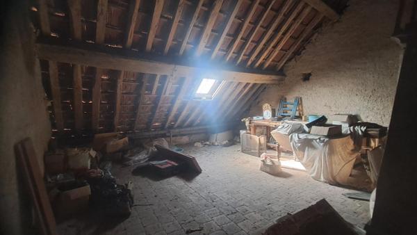 Maison Armes 4 pièce(s) 180 m2    149 900